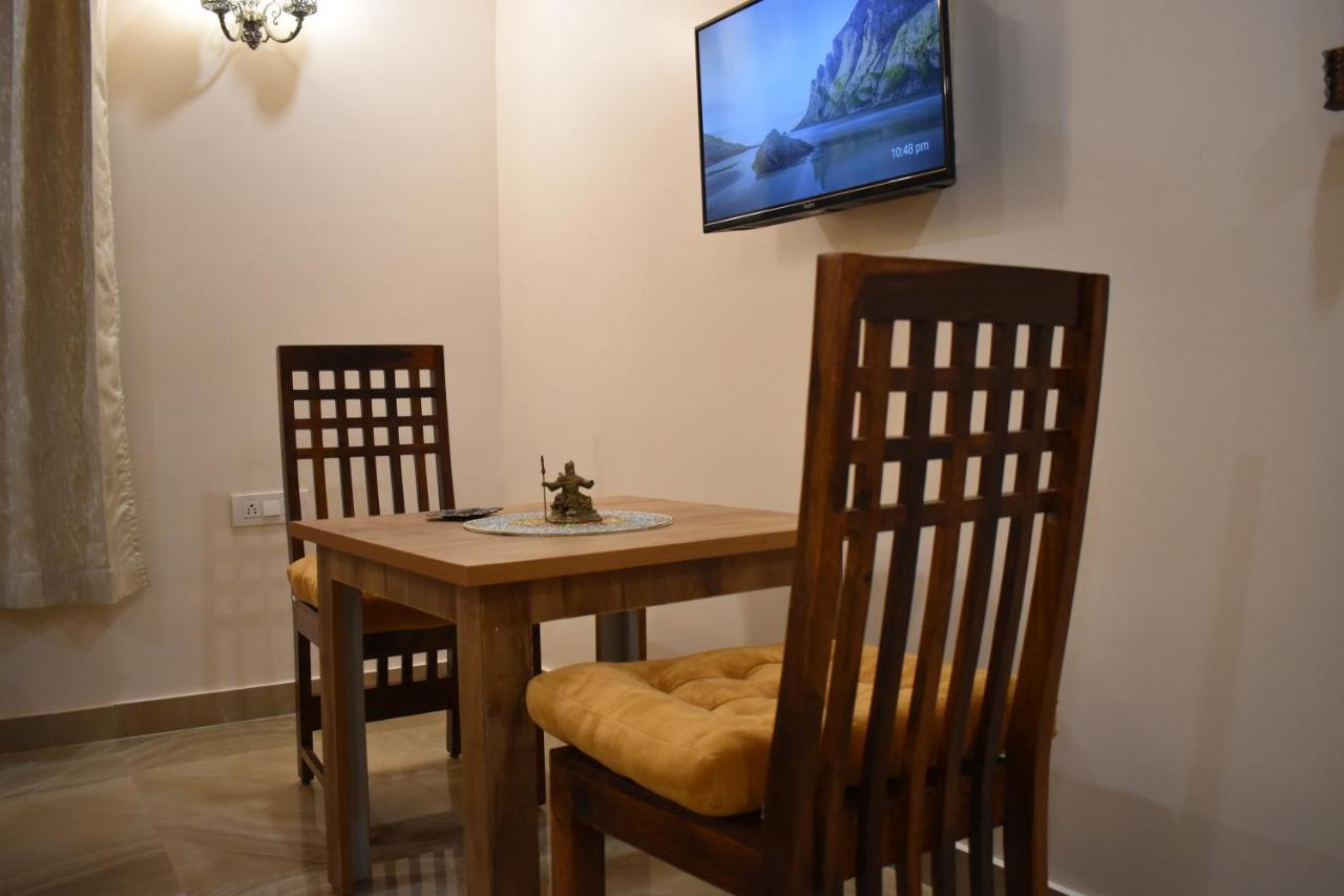 Idyllic Private Cottage W/King Bed + Mountain View Kasauli Exterior foto