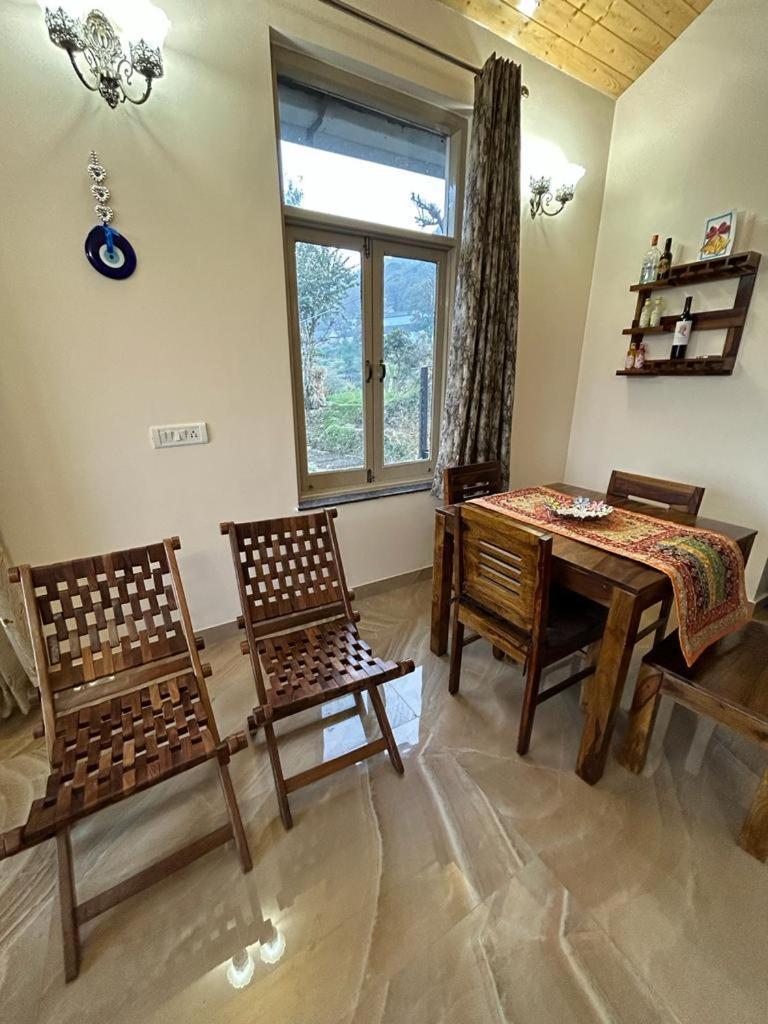 Idyllic Private Cottage W/King Bed + Mountain View Kasauli Exterior foto